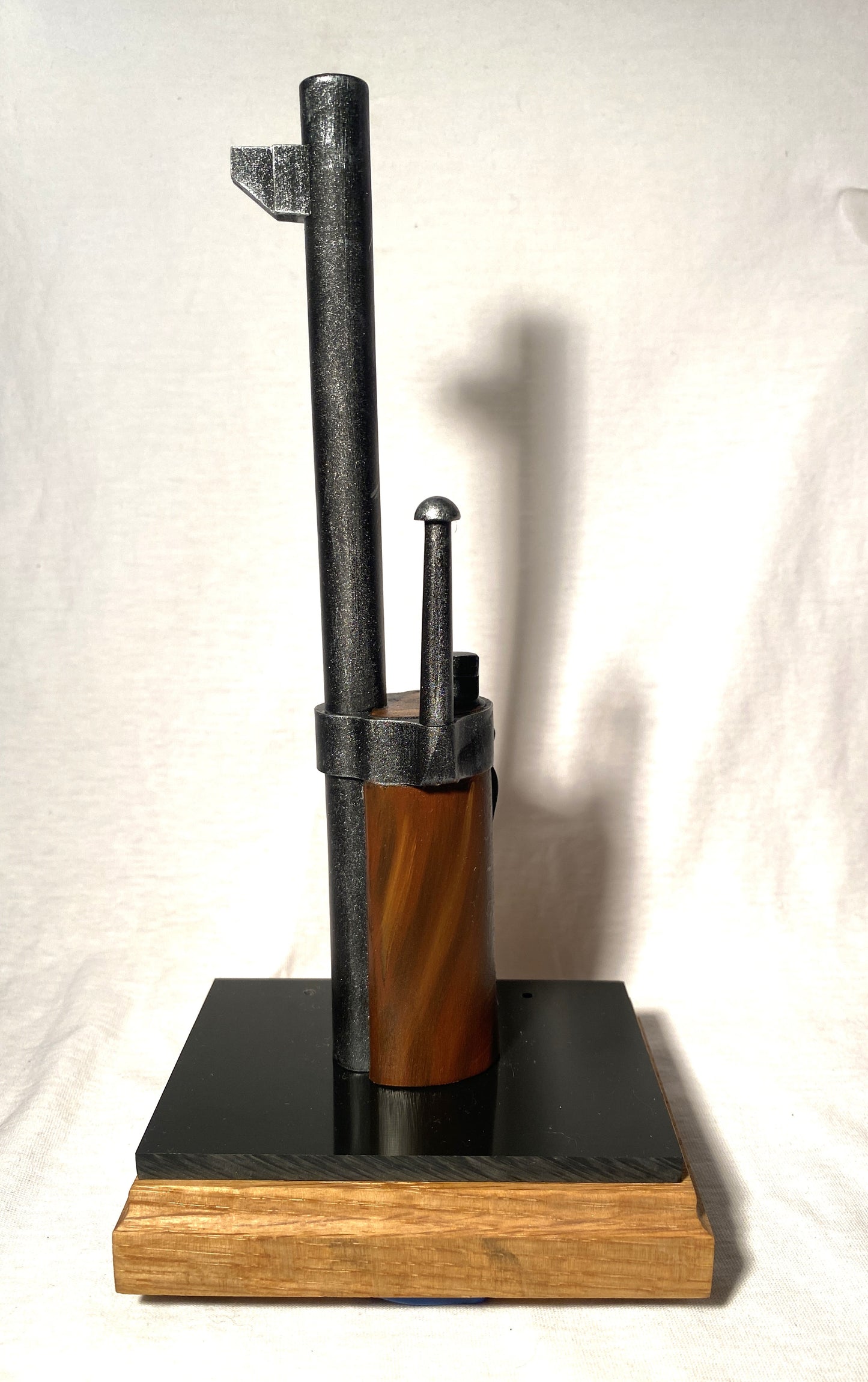 Ausstellungsständer für das Bajonett Berthier M.1892