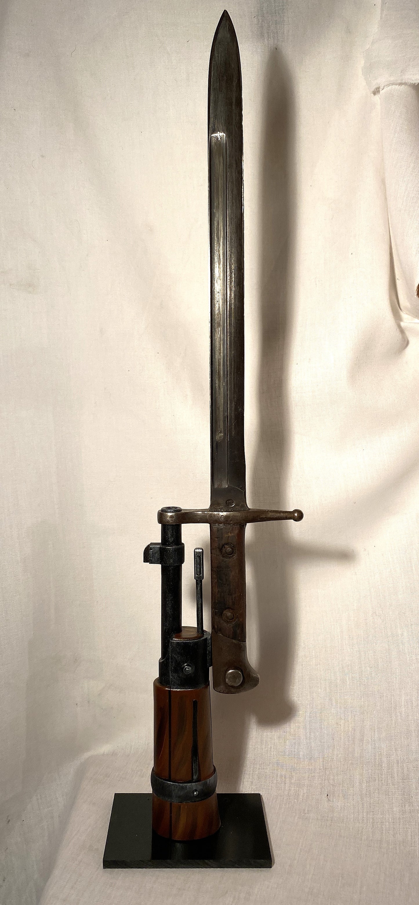 Ausstellungsständer für Carcano 1891/24 Bajonett