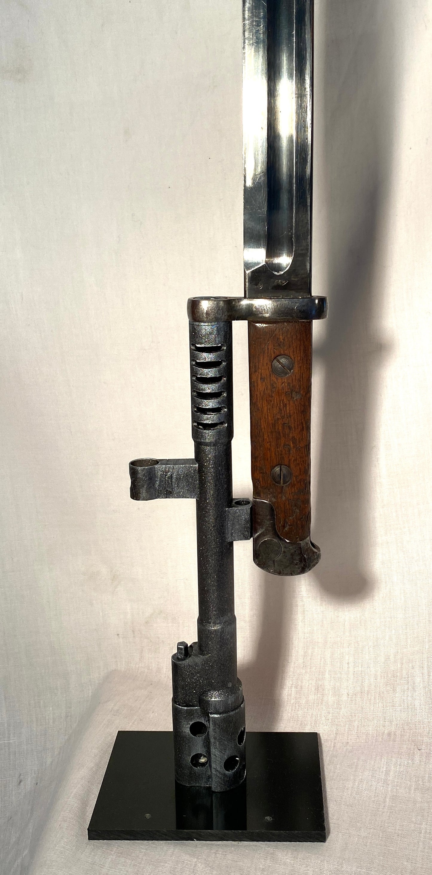 Ausstellungsständer für Enfield No.1 Mk3 Bajonett