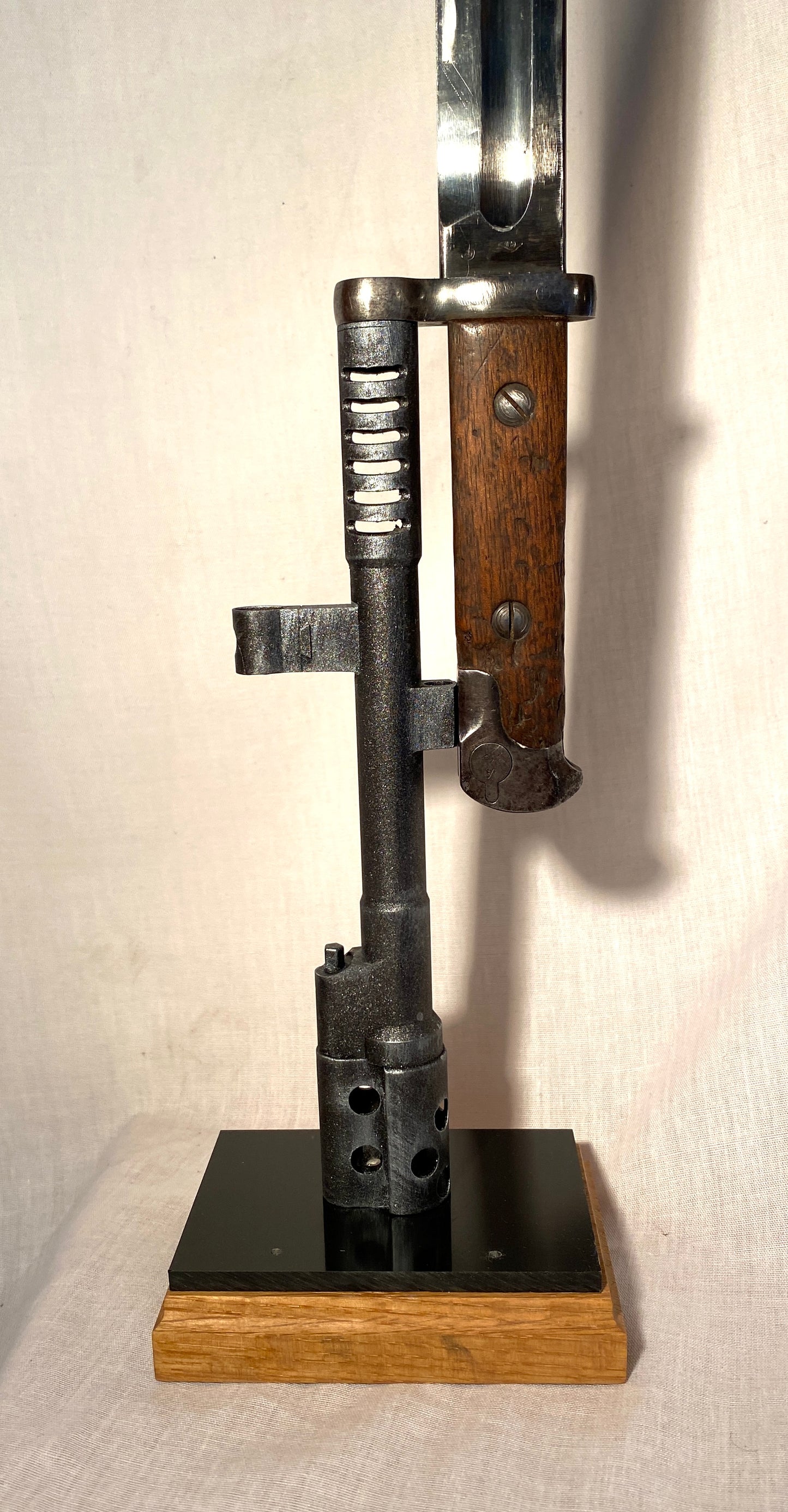 Ausstellungsständer für Enfield No.1 Mk3 Bajonett