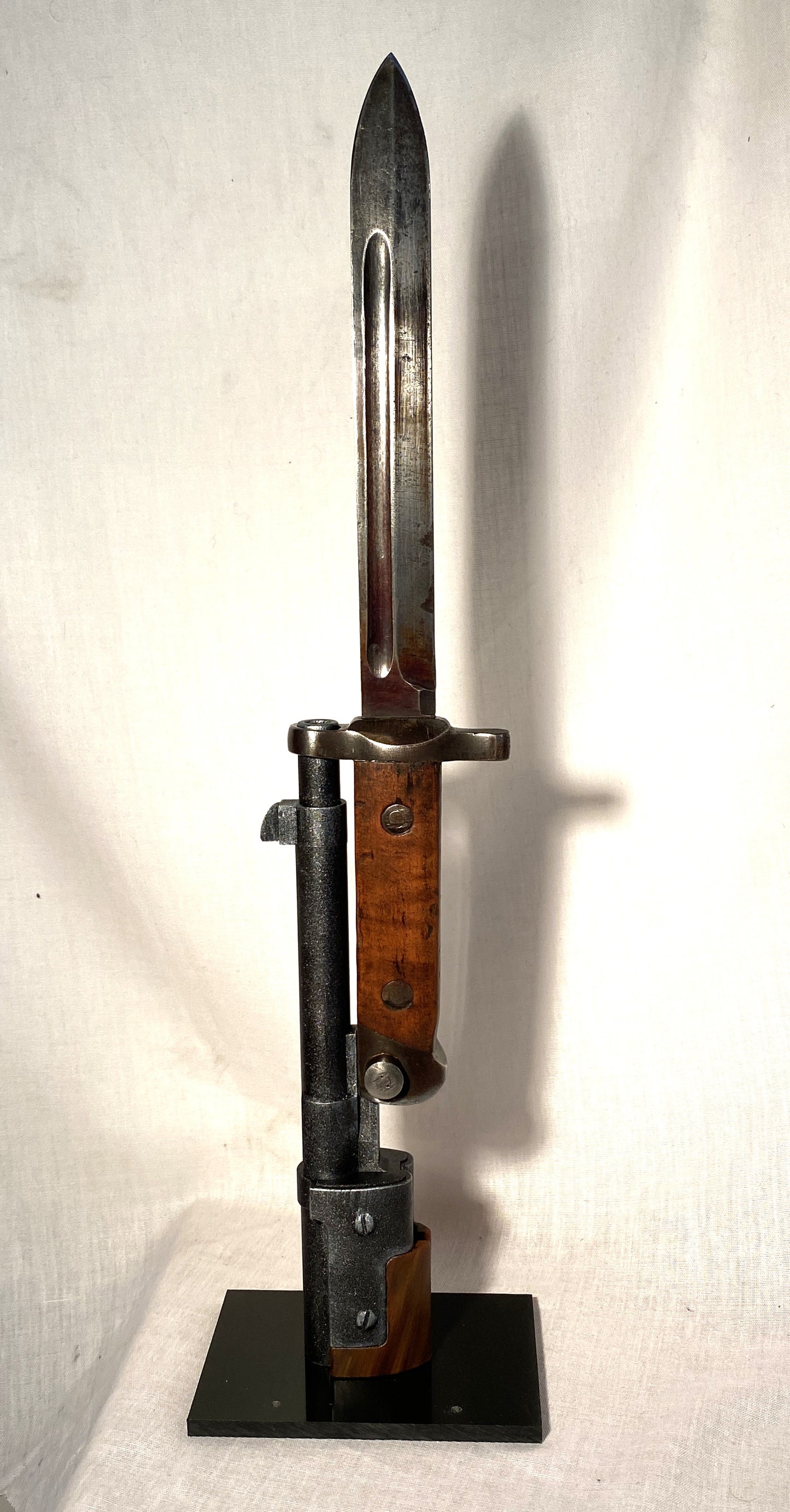 Ausstellungsständer für Carcano 1891/38 Bajonett