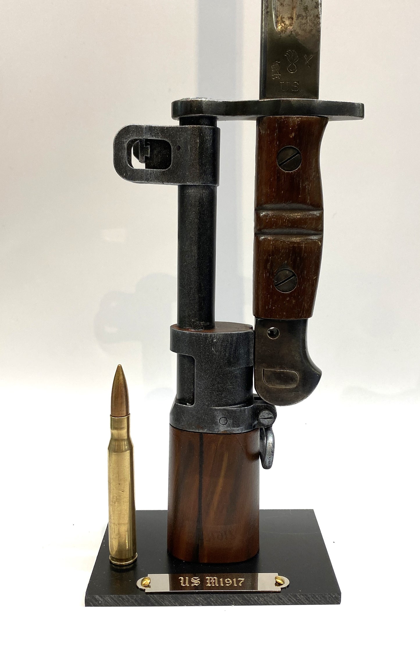 Ausstellungsständer für US 17 Bajonett