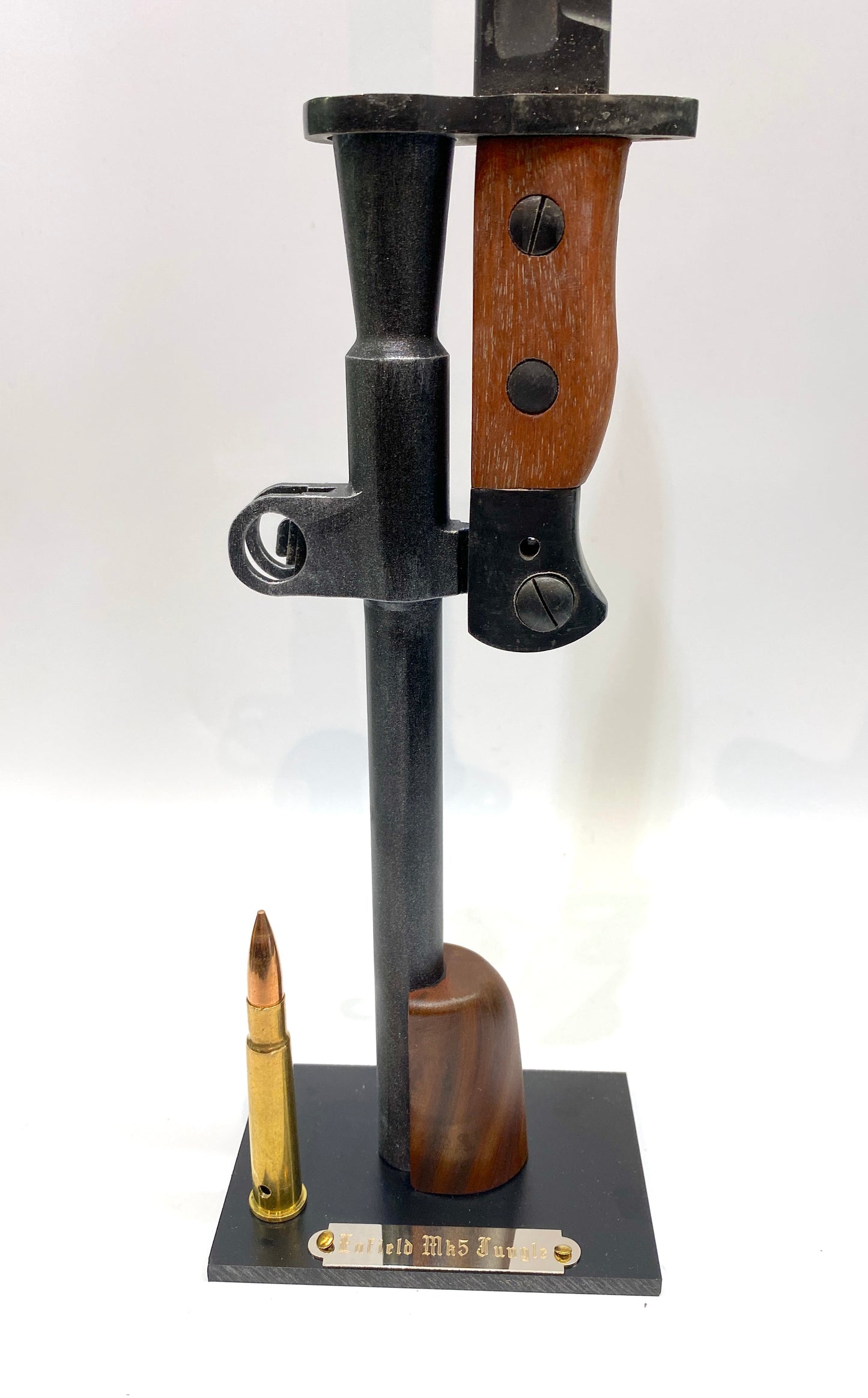 Ausstellungsständer für Enfield No.1 Mk3 Bajonett
