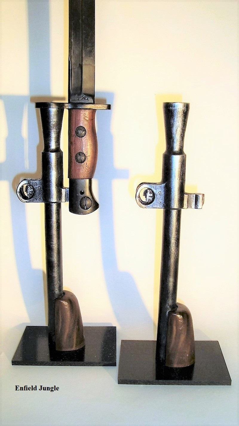 Ausstellungsständer für Enfield No.1 Mk3 Bajonett