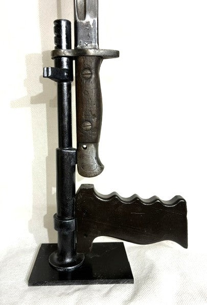 Support présentoir pour baïonnette Owen SMG ( 1er type)